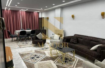 شقة - 3 غرف نوم - 2 حمامات للايجار في ويست ليفز - الحي الاول - مدينة 6 أكتوبر - الجيزة