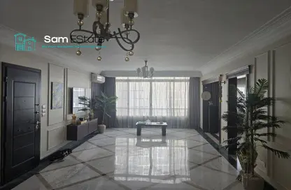 شقة - 3 غرف نوم - 2 حمامات للبيع في ميدان الرمايه  و  طريق اسوان الجيزة - آخر فيصل - فيصل - حي الهرم - الجيزة