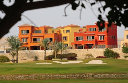 فيلا - 5 غرف نوم - 6 حمامات للبيع في جولف فيوز - طريق مصر اسكندرية الصحراوي - مدينة 6 أكتوبر - الجيزة