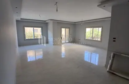 شقة - 4 غرف نوم - 3 حمامات للايجار في المنطقة السياحية الرابعة - المنطقة السياحية - الحي المتميز - مدينة 6 أكتوبر - الجيزة