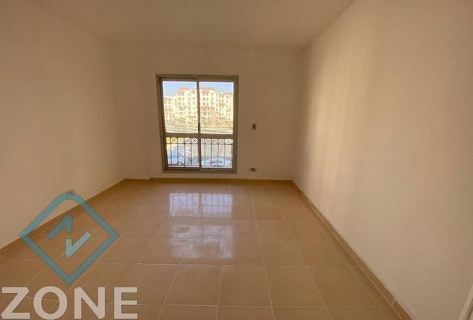 8081396 - Property Image 2