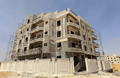 Apartment - 4 Bedrooms - 3 Bathrooms for sale in Bait Alwatan - The 5th Settlement - New Cairo City - Cairo