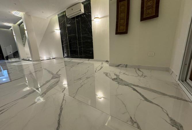 8332136 - صورة العقار 3