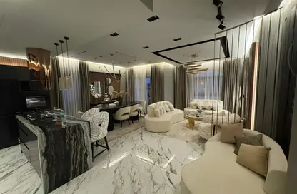 Apartment - 3 Bedrooms - 3 Bathrooms for sale in 3rd District West - Shorouk City - Cairo