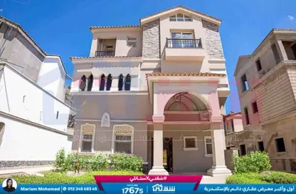 فيلا - 6 غرف نوم - 2 حمامات للبيع في سموحة - حي شرق - الاسكندرية