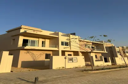 Townhouse - 4 Bedrooms - 4 Bathrooms for sale in Hyde Park - 5th Settlement Compounds - The 5th Settlement - New Cairo City - Cairo