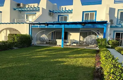 Townhouse - 4 Bedrooms - 3 Bathrooms for sale in Mountain View - Ras Al Hekma - North Coast