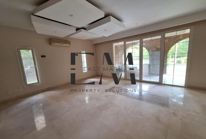 8070061 - Property Image 3