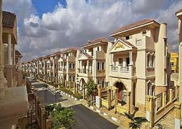 Villa - 4 bedrooms - 3 bathrooms for للبيع in Maxim - The 1st Settlement - New Cairo City - Cairo