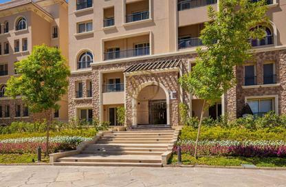 Apartment - 2 Bedrooms - 2 Bathrooms for sale in 90 Avenue - South Investors Area - New Cairo City - Cairo