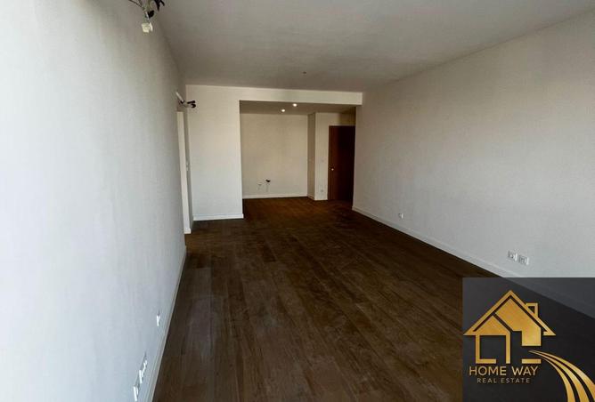 8232940 - Property Image 2