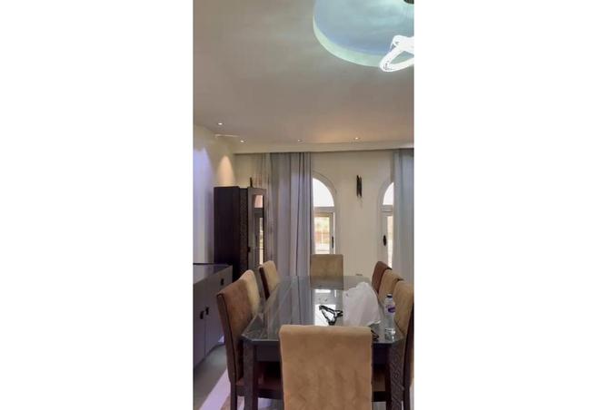 7983888 - Property Image 3