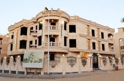 Apartment - 4 Bedrooms - 3 Bathrooms for sale in El Koronfel - The 5th Settlement - New Cairo City - Cairo