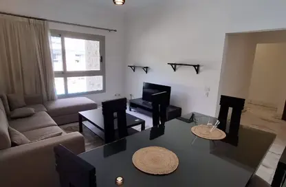 Apartment - 2 Bedrooms - 2 Bathrooms for rent in Sarayat Al Maadi - Hay El Maadi - Cairo