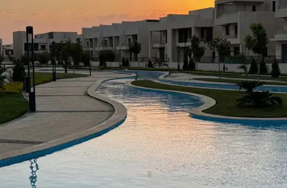 تاون هاوس - 3 غرف نوم - 4 حمامات للبيع في ليك ويست - كمبوندات الشيخ زايد - الشيخ زايد - الجيزة