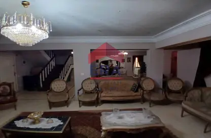 Duplex - 3 Bedrooms - 3 Bathrooms for sale in Street 265 - New Maadi - Hay El Maadi - Cairo
