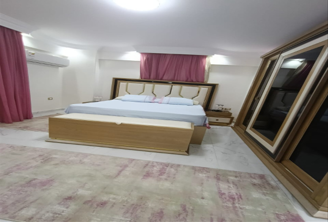 7989873 - Property Image 3