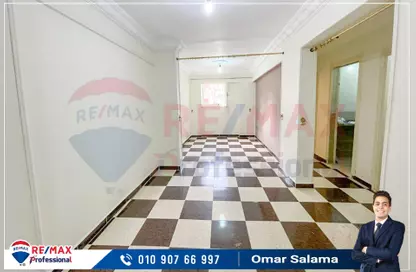 Apartment - 2 Bedrooms - 1 Bathroom for rent in Abo Qir St. - Ibrahimia - Hay Wasat - Alexandria