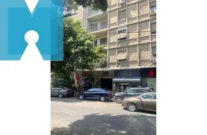 بناية كاملة - 8 غرف نوم - 8 حمامات للبيع في شارع شجرة الدر - الزمالك - القاهرة