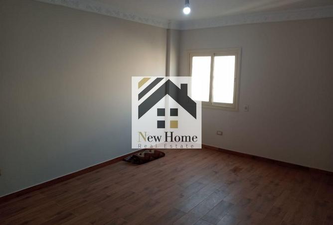 8112528 - Property Image 2