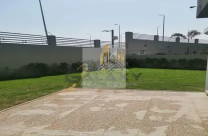 Townhouse - 4 Bedrooms - 5 Bathrooms for sale in Etapa - Sheikh Zayed Compounds - Sheikh Zayed City - Giza