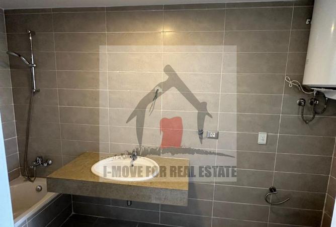 8010615 - Property Image 3