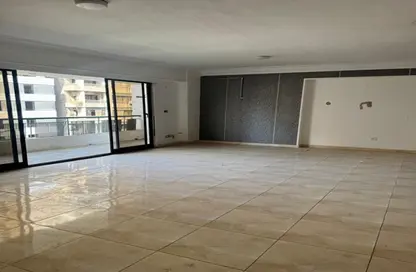 Office Space - Studio - 2 Bathrooms for rent in Mosadak St. - Dokki - Giza