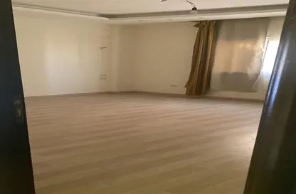 Apartment - 3 Bedrooms - 2 Bathrooms for sale in El Narges Buildings - Al Narges - New Cairo City - Cairo