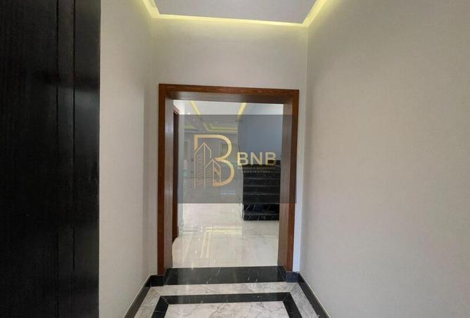 8098088 - Property Image 2