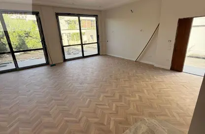 منزل مزدوج - 4 غرف نوم - 4 حمامات للايجار في باتيو الزهراء - كمبوندات الشيخ زايد - الشيخ زايد - الجيزة