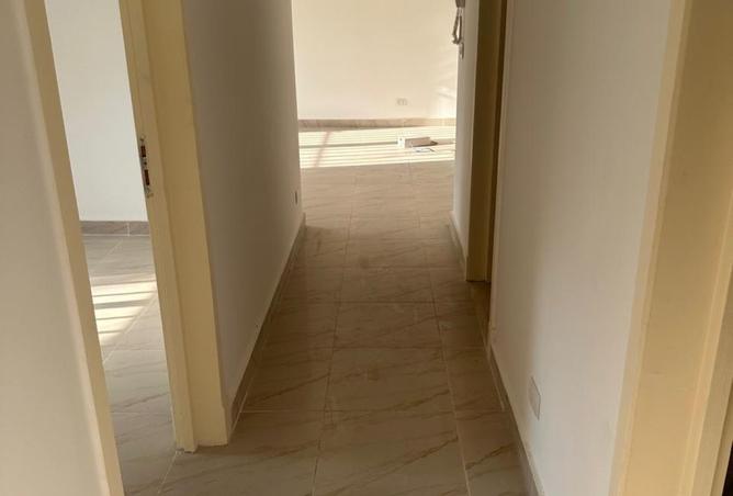 8319083 - Property Image 2