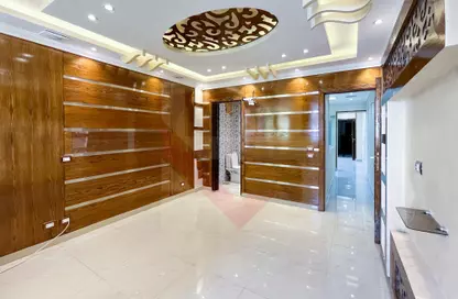 Office Space - Studio - 1 Bathroom for rent in Istanbul - Salah Mostafa - El Soltan Hussein St. - Raml Station - Hay Wasat - Alexandria