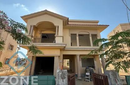 Villa - 4 Bedrooms - 5 Bathrooms for sale in Madinaty - Cairo