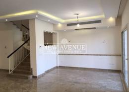 Townhouse - 5 bedrooms - 3 bathrooms for للبيع in Dyar Park - Ext North Inves Area - New Cairo City - Cairo