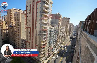 Apartment - 3 Bedrooms - 2 Bathrooms for sale in Sidi Beshr - Hay Awal El Montazah - Alexandria