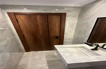 Apartment - 2 Bedrooms - 2 Bathrooms for sale in Madinaty - Cairo