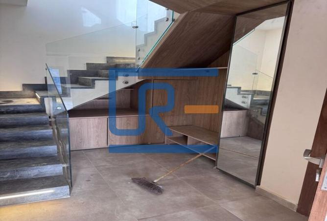 8015643 - Property Image 2