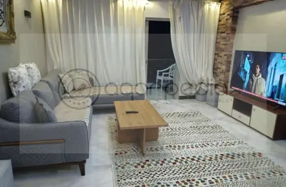 شقة - 2 غرف نوم - 2 حمامات للايجار في جاليريا  مون فالى - المستثمرين الجنوبية - مدينة القاهرة الجديدة - القاهرة