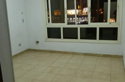 عيادة - استوديو - 7 حمامات للايجار في شارع عباس العقاد - المنطقة الأولى - مدينة نصر - القاهرة