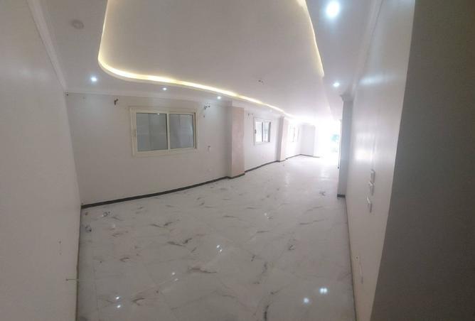 8310031 - Property Main Image