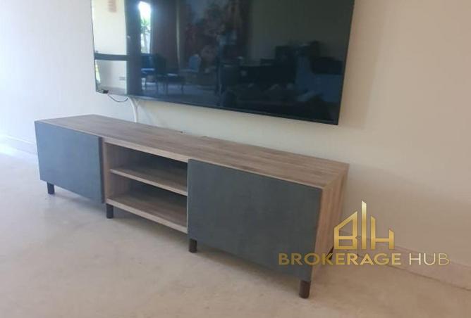 8378329 - Property Image 2