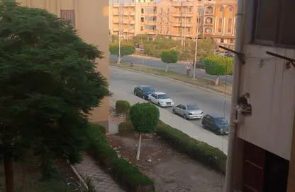 شقة - 2 غرف نوم - 1 حمام للبيع في الحي الحادي عشر - الشيخ زايد - الجيزة