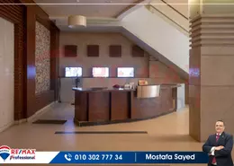 Apartment - 3 Bedrooms - 3 Bathrooms for sale in Mohamed Fawzy Moaz St. - Smouha - Hay Sharq - Alexandria