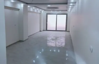 Apartment - 3 Bedrooms - 2 Bathrooms for rent in Gesr Al Suez St. - El Nozha El Gadida - El Nozha - Cairo