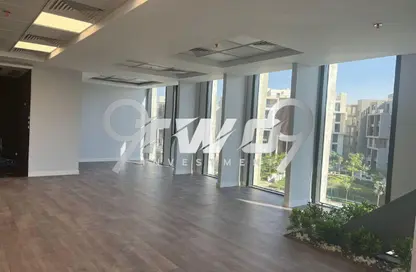 Office Space - Studio - 2 Bathrooms for rent in Eastown - 5th Settlement Compounds - The 5th Settlement - New Cairo City - Cairo