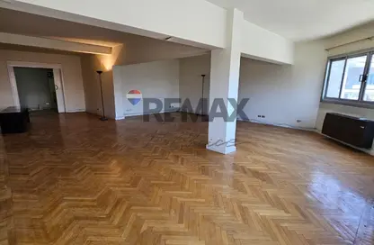 شقة - 3 غرف نوم - 2 حمامات للايجار في شارع الميرغني - ارض الجولف - مصر الجديدة - القاهرة