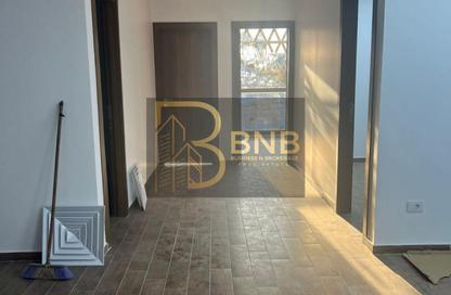Co-Working Space - Studio - 2 Bathrooms for rent in Mivida - 5th Settlement Compounds - The 5th Settlement - New Cairo City - Cairo