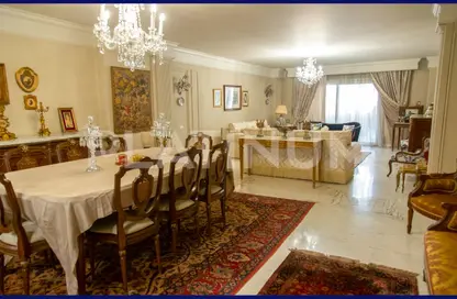 Apartment - 3 Bedrooms - 4 Bathrooms for sale in Mohamed Fawzy Moaz St. - Smouha - Hay Sharq - Alexandria
