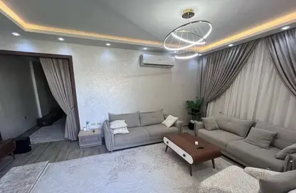 Apartment - 2 Bedrooms - 2 Bathrooms for sale in Mostashareen - North Investors Area - New Cairo City - Cairo