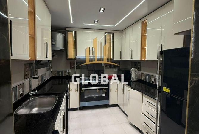 8014301 - Property Image 2